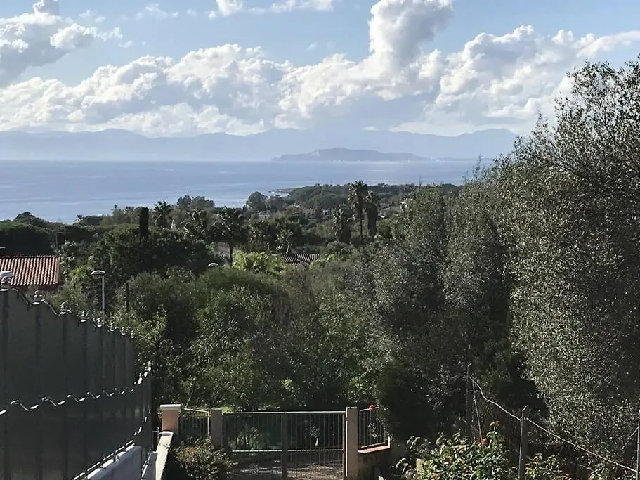 Holiday home Appartamento Ginepro Capitana