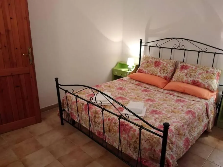 Holiday home Appartamento Ginepro Capitana